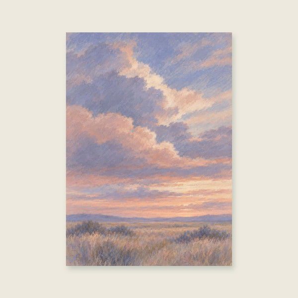 Kunstdruck: Breite Abendwolken über einem imaginären, stillen Feld