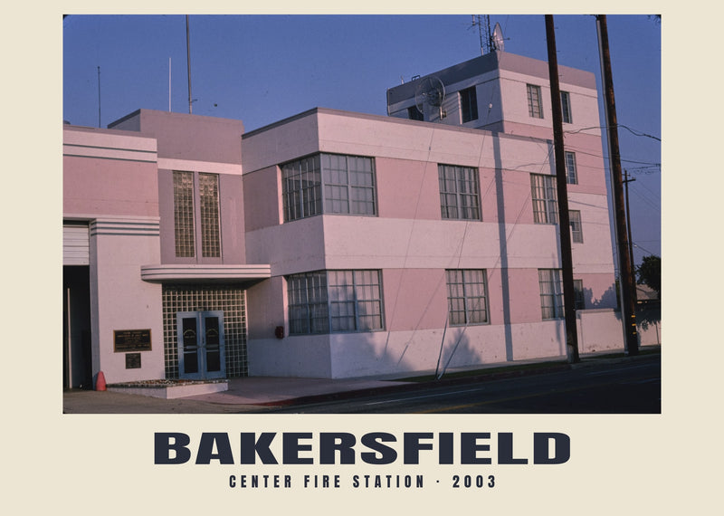 Center Fire Station, Bakersfield, California — 2003 · Historische fotoprint