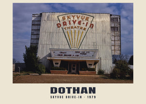 Skyvue Drive-In, Dothan, Alabama — 1979 · Wydruk historycznej fotografii