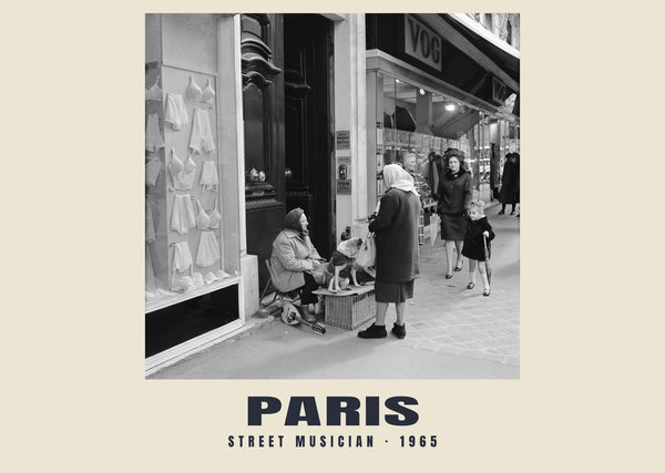 Musicista di strada, Paris — 1965 · Stampa fotografica storica