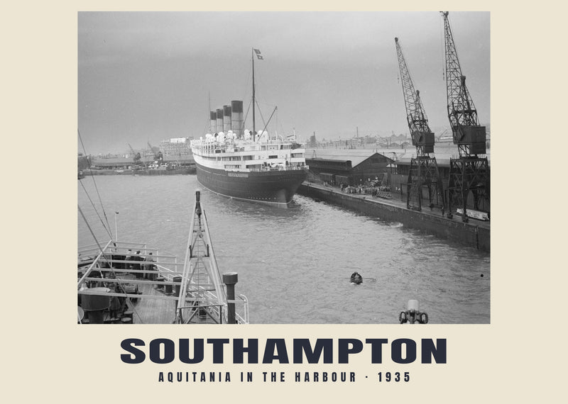 Aquitania w porcie, Southampton — 1935