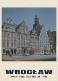 Cabinas telefónicas y coches en el Rynek, Wrocław — 1968