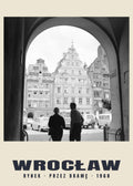 Il Rynek attraverso un arco, Wrocław — 1968